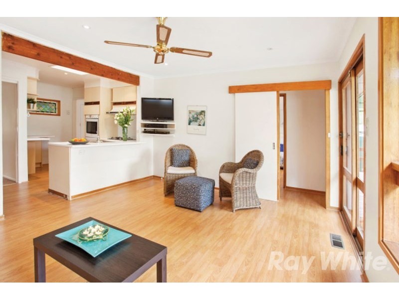 21 Woolwich Drive, Mulgrave VIC 3170