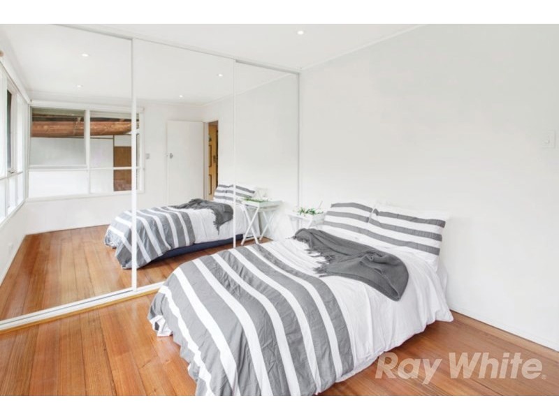 21 Woolwich Drive, Mulgrave VIC 3170