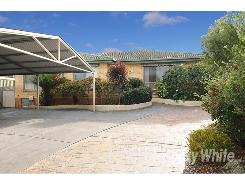 42 Denver Crescent, Rowville VIC 3178