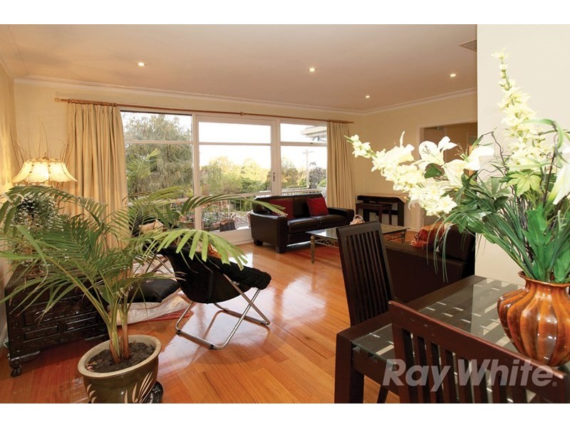 6 Camino Court, Glen Waverley VIC 3150