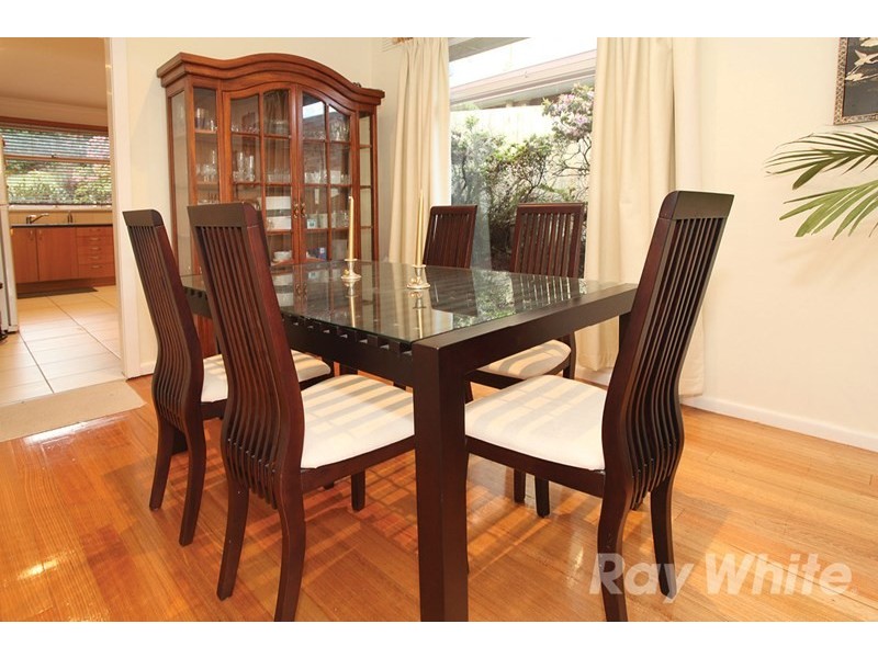 6 Camino Court, Glen Waverley VIC 3150