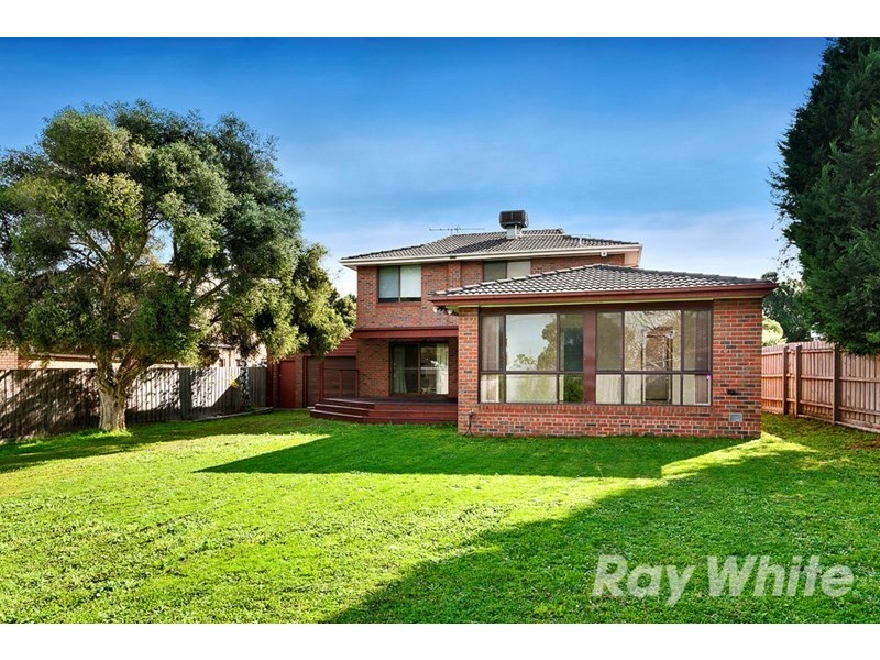 64 Mannering Drive, Glen Waverley VIC 3150