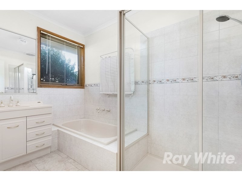 75 Columbia Drive, Wheelers Hill VIC 3150