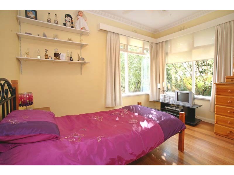 10 Joyce Avenue, Glen Waverley VIC 3150