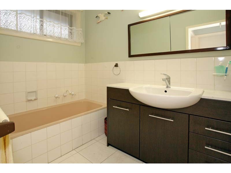 69 Rivett Crescent, Mulgrave VIC 3170