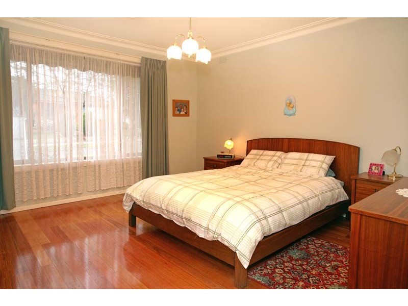 69 Rivett Crescent, Mulgrave VIC 3170