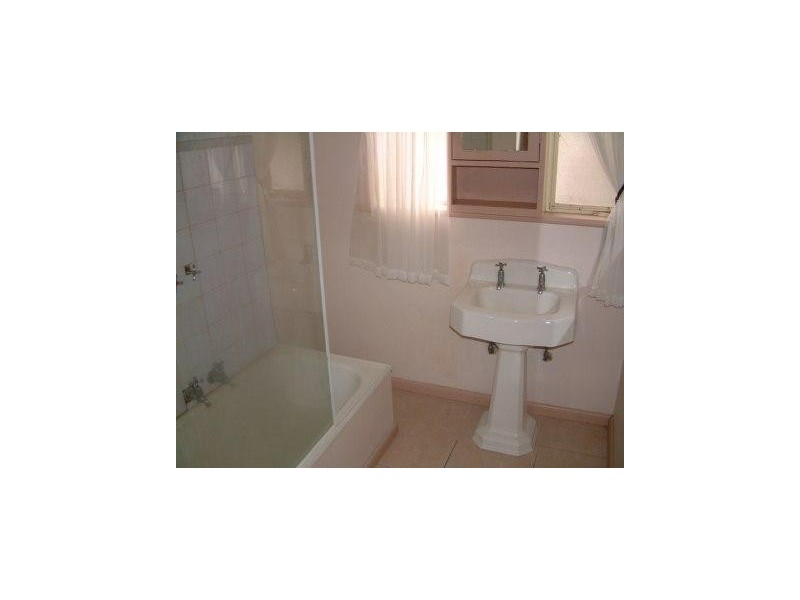 17 Mount Street, Glen Waverley VIC 3150