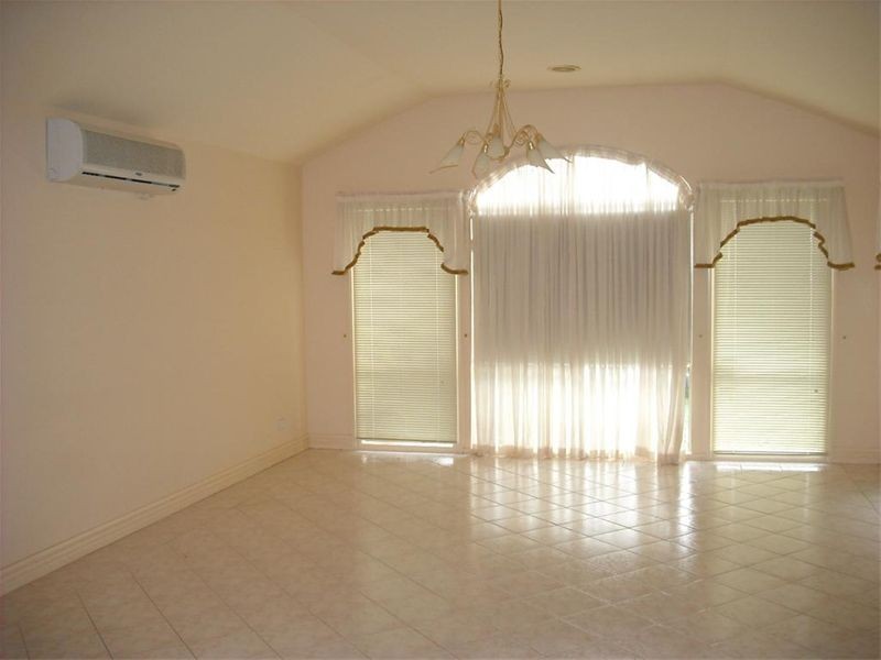 36 Shaftsbury Drive, Mulgrave VIC 3170