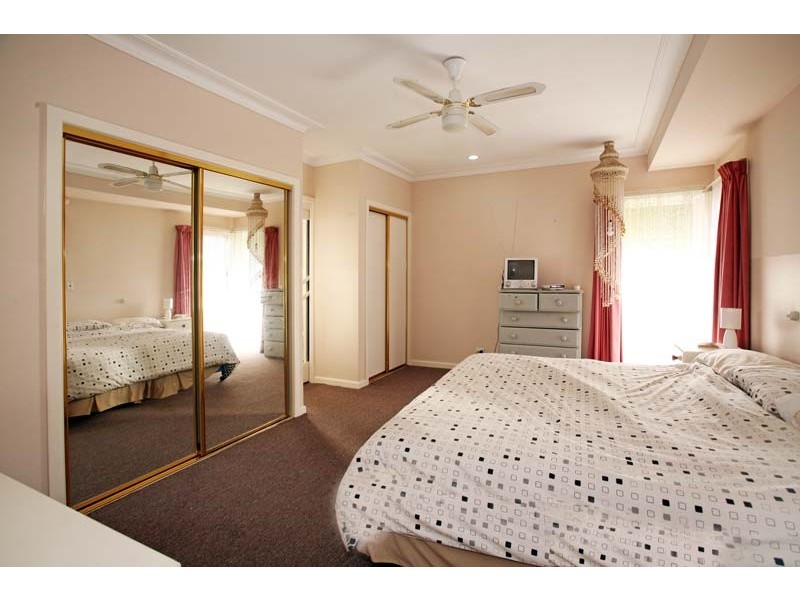 35 Bales Street, Mount Waverley VIC 3149