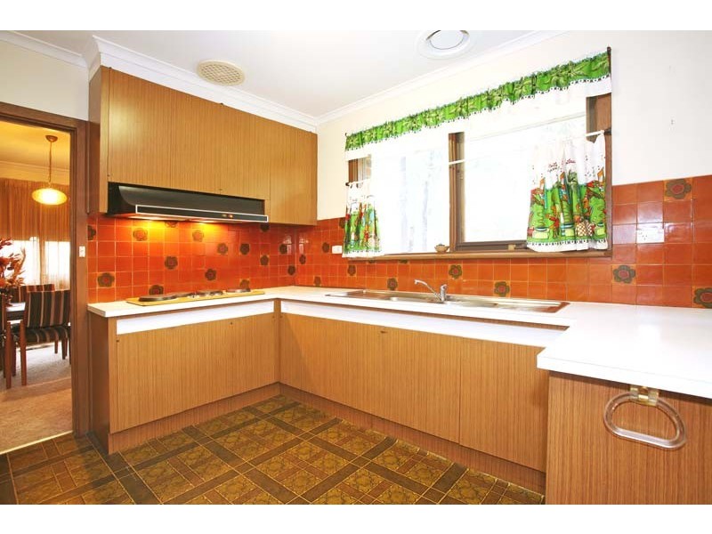 17 Hartland Road, Vermont South VIC 3133