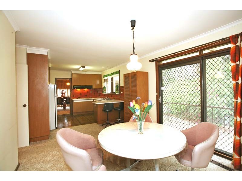 17 Hartland Road, Vermont South VIC 3133