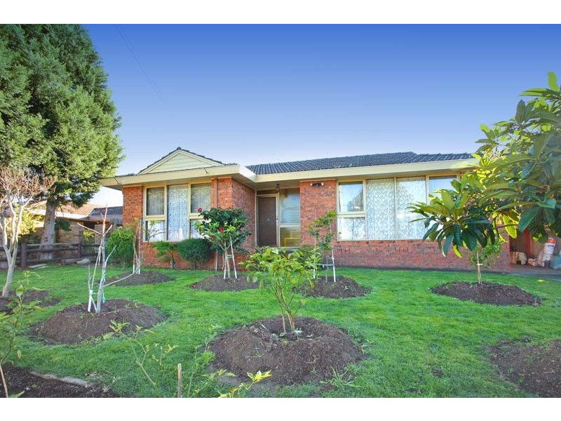 98 Strada Crescent, Wheelers Hill VIC 3150