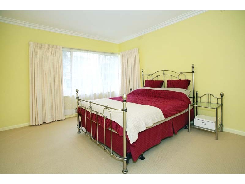 19 Sandgate Avenue, Glen Waverley VIC 3150