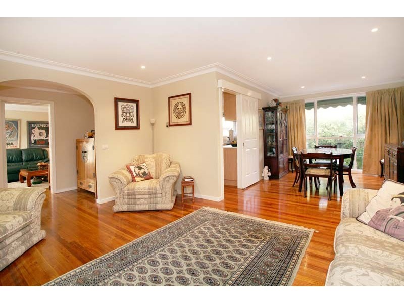 2 Yandell Close, Vermont South VIC 3133