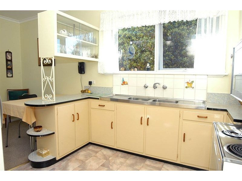 2 Arran Court, Glen Waverley VIC 3150