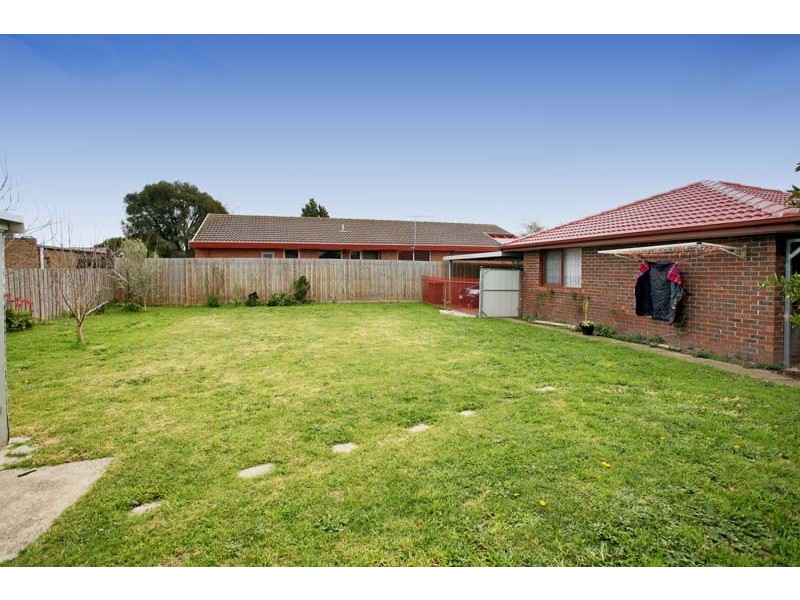 8 Snowgum Close, Rowville VIC 3178