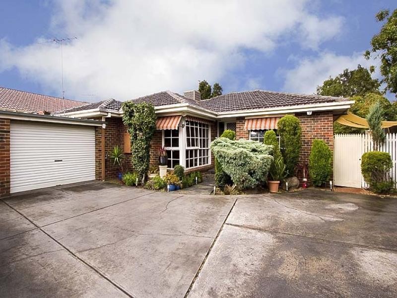 2/740 Waverley Road, Glen Waverley VIC 3150