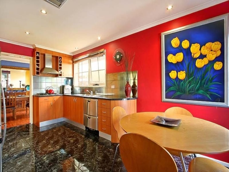 2/740 Waverley Road, Glen Waverley VIC 3150