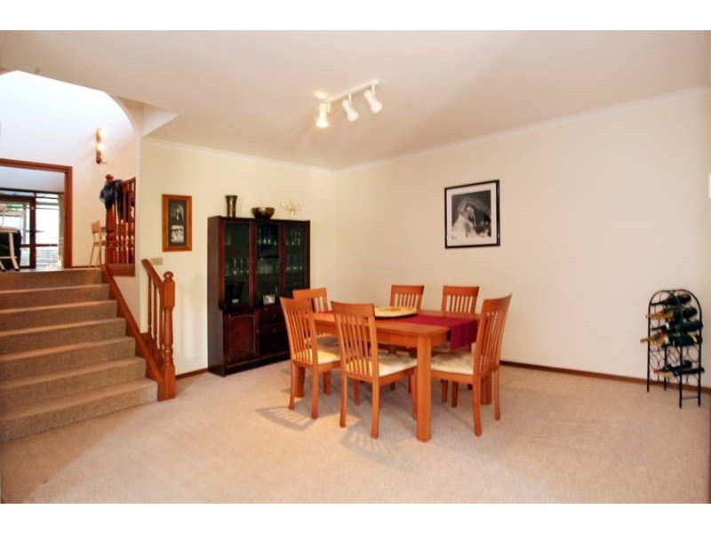 23 Scarborough Road, Vermont South VIC 3133