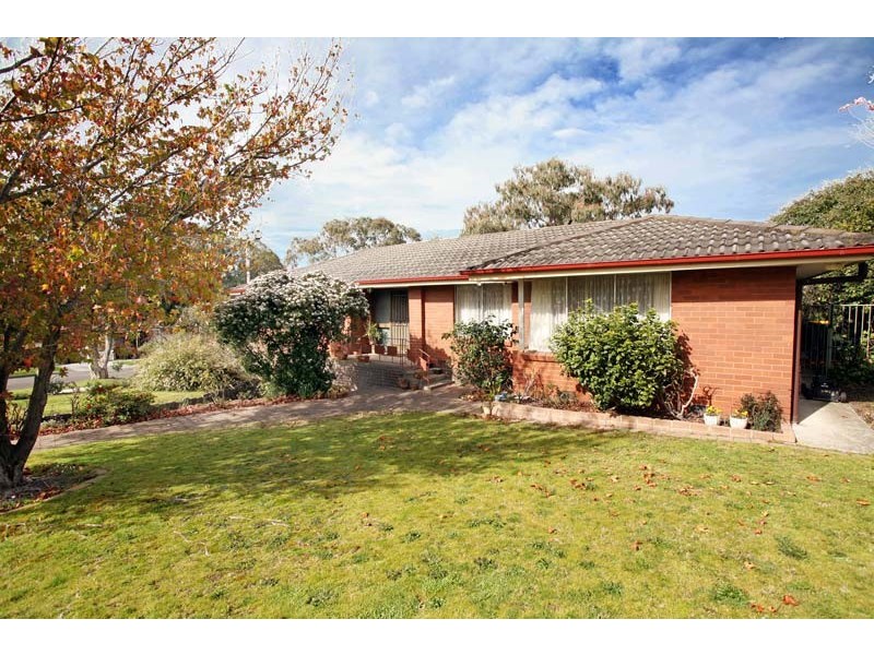4 Larpent Street, Glen Waverley VIC 3150