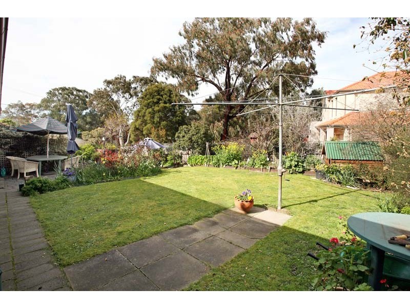 4 Larpent Street, Glen Waverley VIC 3150