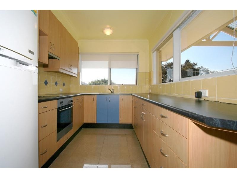 63 Wilson Road, Glen Waverley VIC 3150