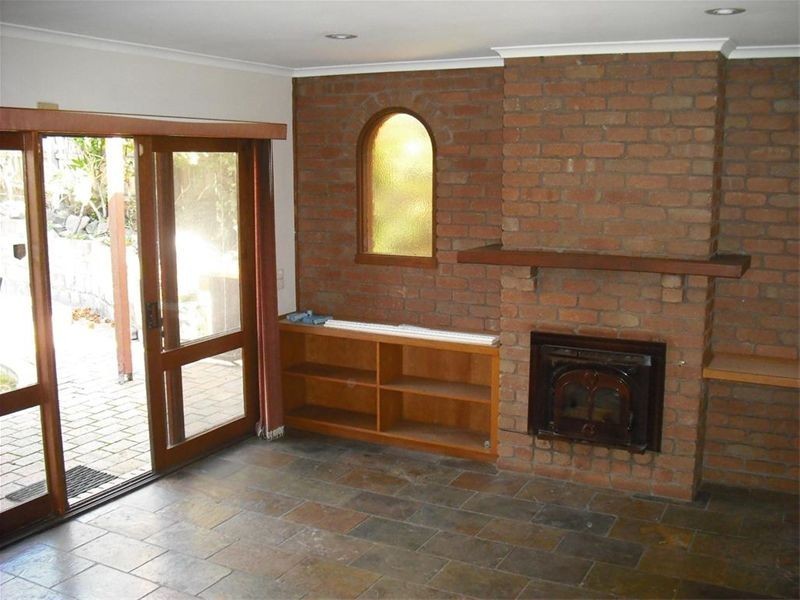 1 Henderson Court, Glen Waverley VIC 3150