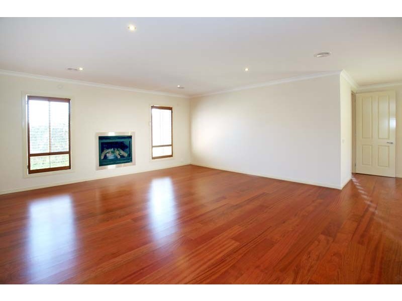 1 Lily Street, Glen Waverley VIC 3150