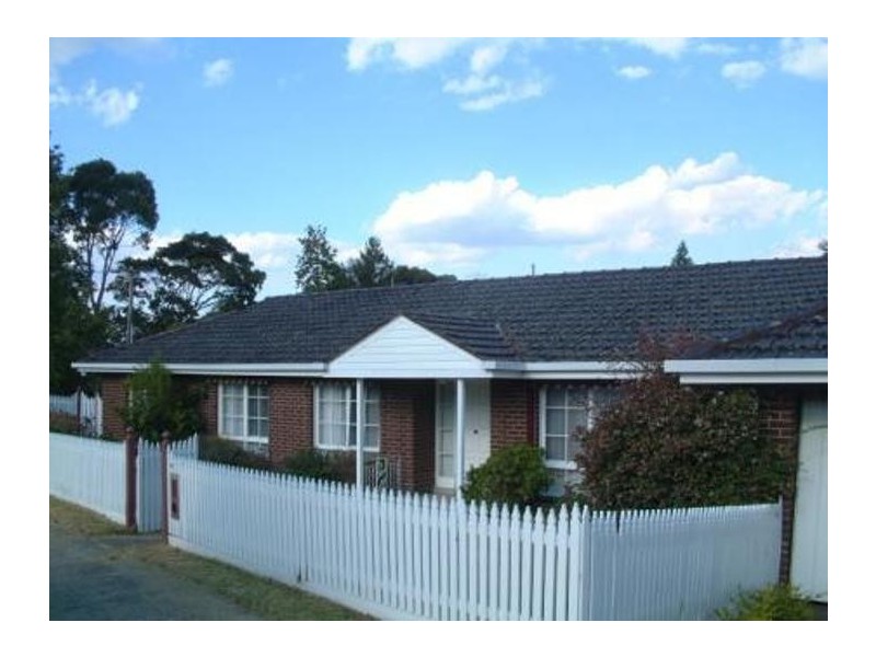 16 Neera Court, Glen Waverley VIC 3150