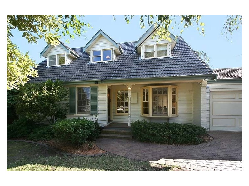 17 Ranfurlie Drive, Glen Waverley VIC 3150