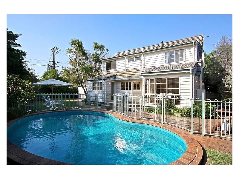 17 Ranfurlie Drive, Glen Waverley VIC 3150