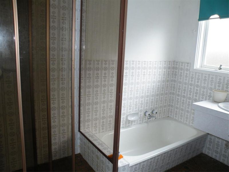 58 Kemp Avenue, Mount Waverley VIC 3149