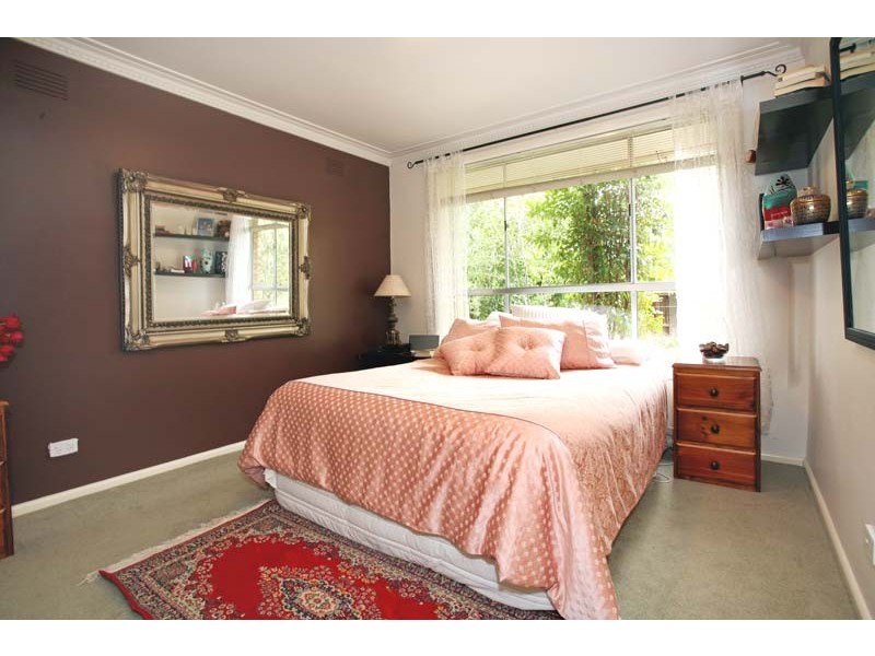 54 Bogong Avenue, Glen Waverley VIC 3150