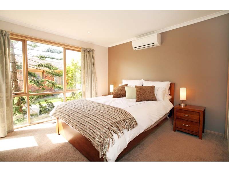 1/65 Whalley Drive, Wheelers Hill VIC 3150