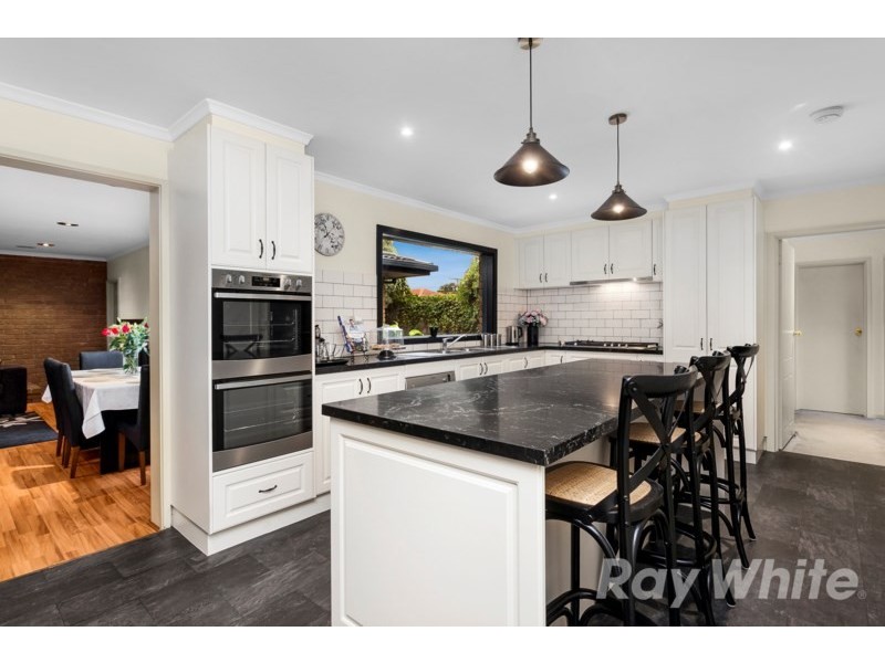 5 Timaru Court, Wheelers Hill VIC 3150