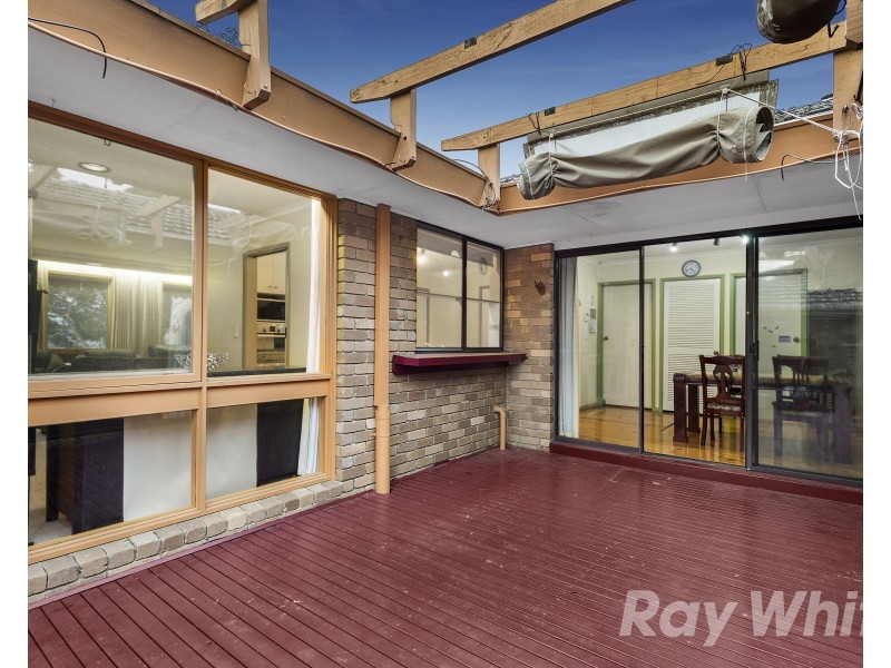 21 Ingleside Crescent, Glen Waverley VIC 3150