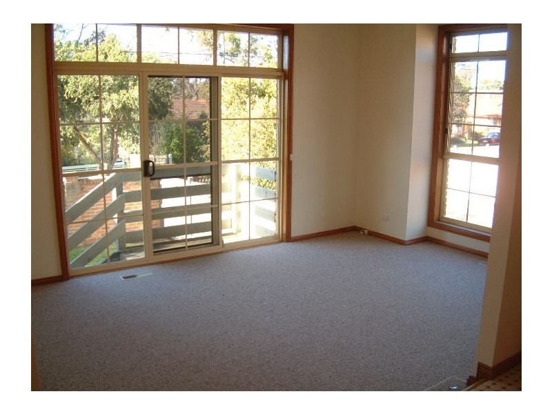 1/33 Lee Avenue, Mount Waverley VIC 3149