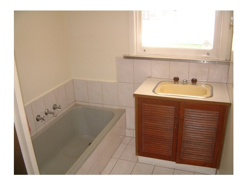 11 Sarton Road, Clayton VIC 3168