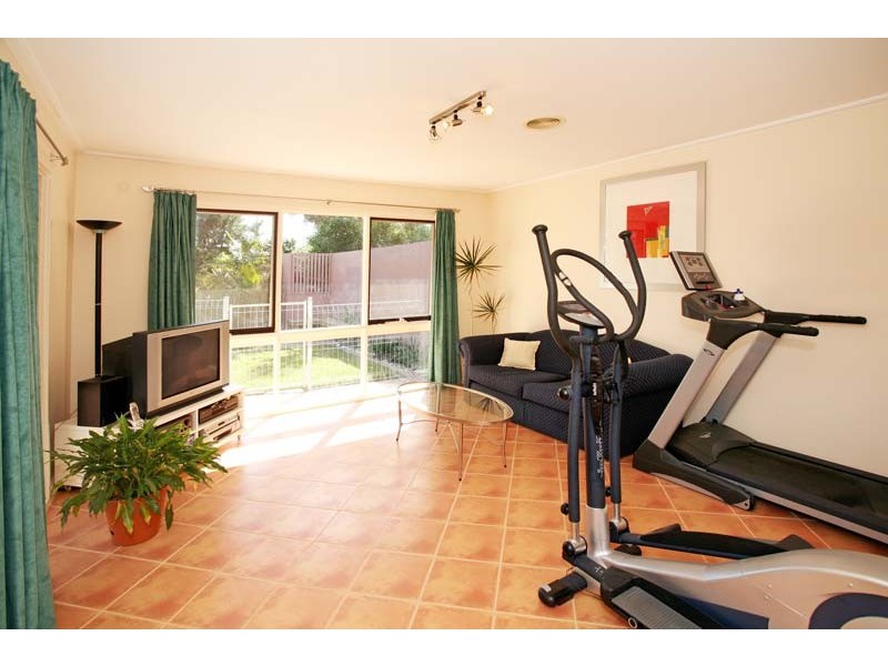 13 Shepherd Road, Glen Waverley VIC 3150