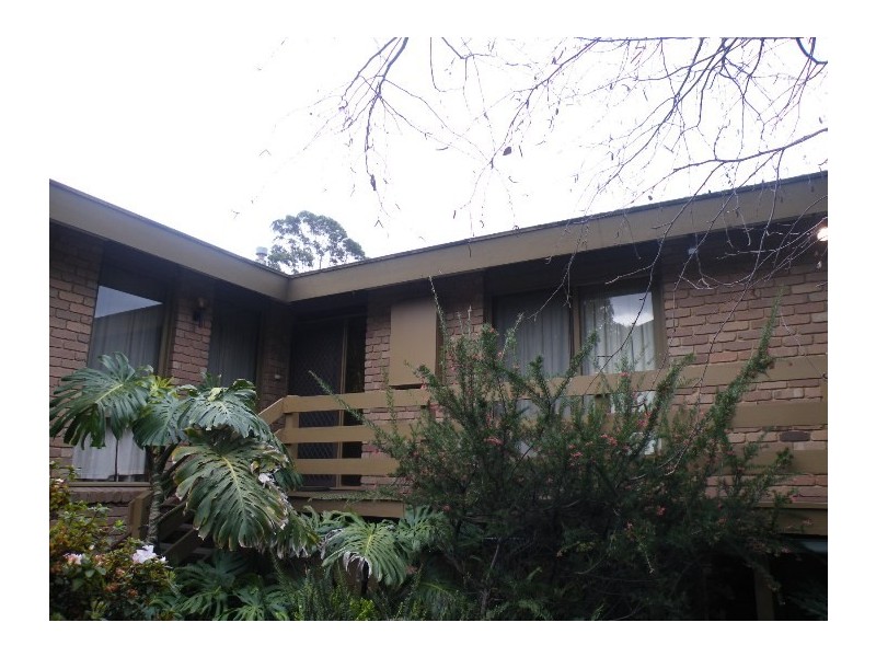 5 Kent Court, Glen Waverley VIC 3150