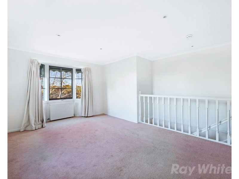 24 Carrol Grove, Mount Waverley VIC 3149