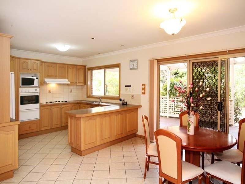6 Arnott Court, Wheelers Hill VIC 3150
