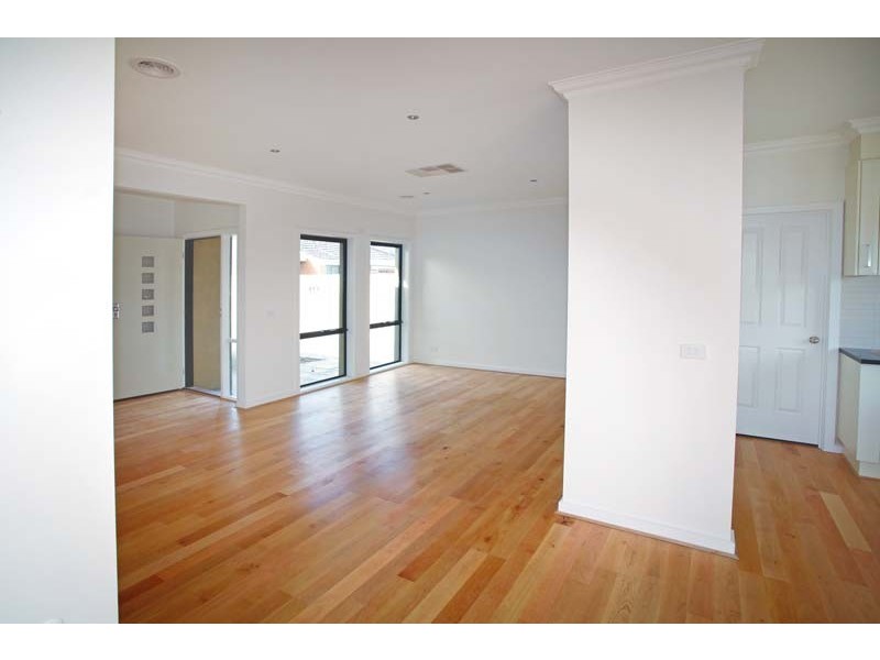 2/127 Wanda Street, Mulgrave VIC 3170