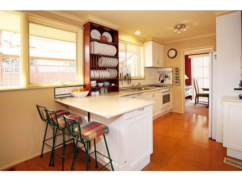 1 Coolabah Avenue, Glen Waverley VIC 3150