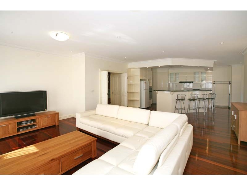 45 Medina Road, Glen Waverley VIC 3150