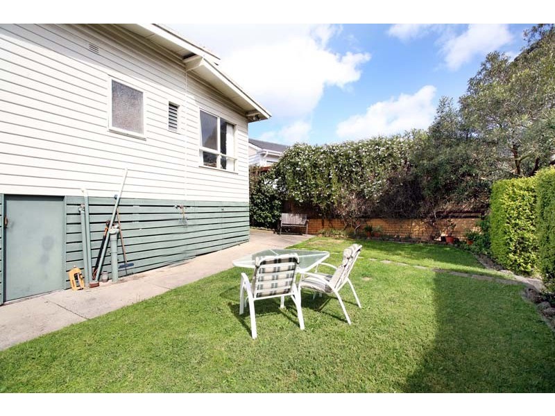 19 Kennedy Street, Glen Waverley VIC 3150