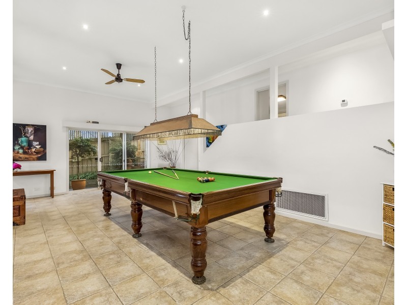 50-52 Craig Hill Drive, Wheelers Hill VIC 3150