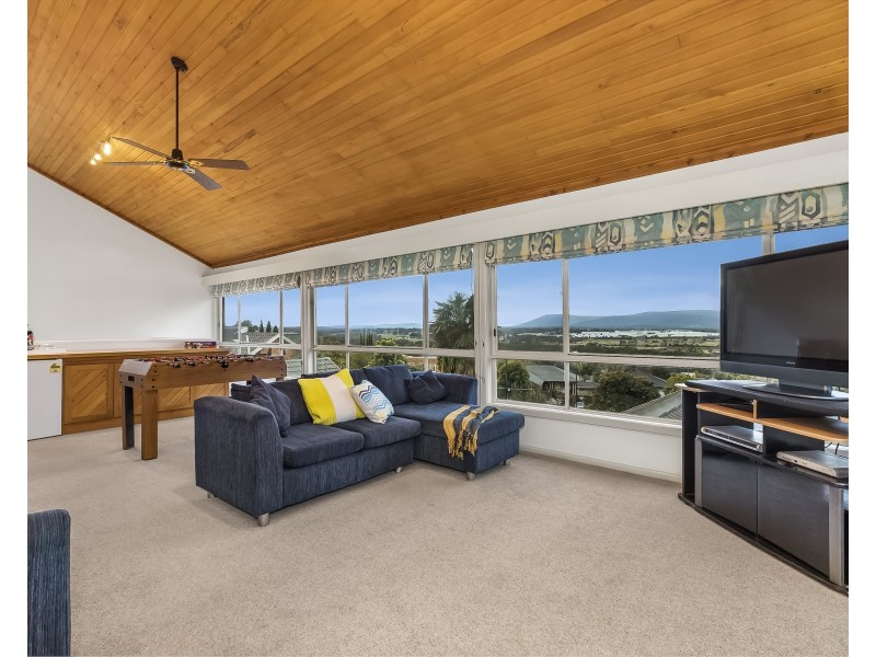 50-52 Craig Hill Drive, Wheelers Hill VIC 3150