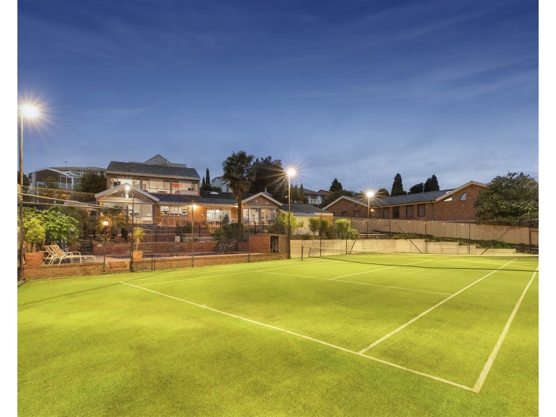 50-52 Craig Hill Drive, Wheelers Hill VIC 3150