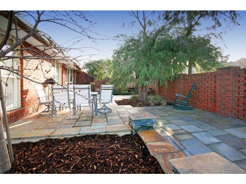 2 Yandell Close, Vermont South VIC 3133